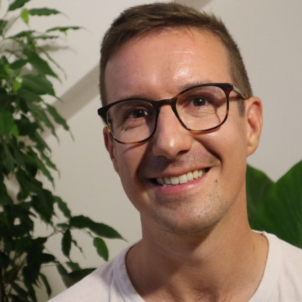 Len Buggenhout, journalist, redacteur en spreker